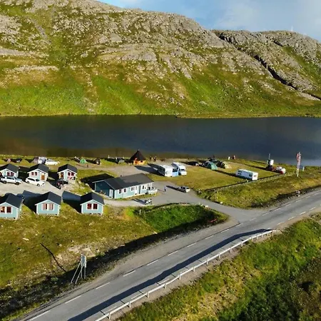 诺德卡普大篷车露营酒店 * Skarsvåg